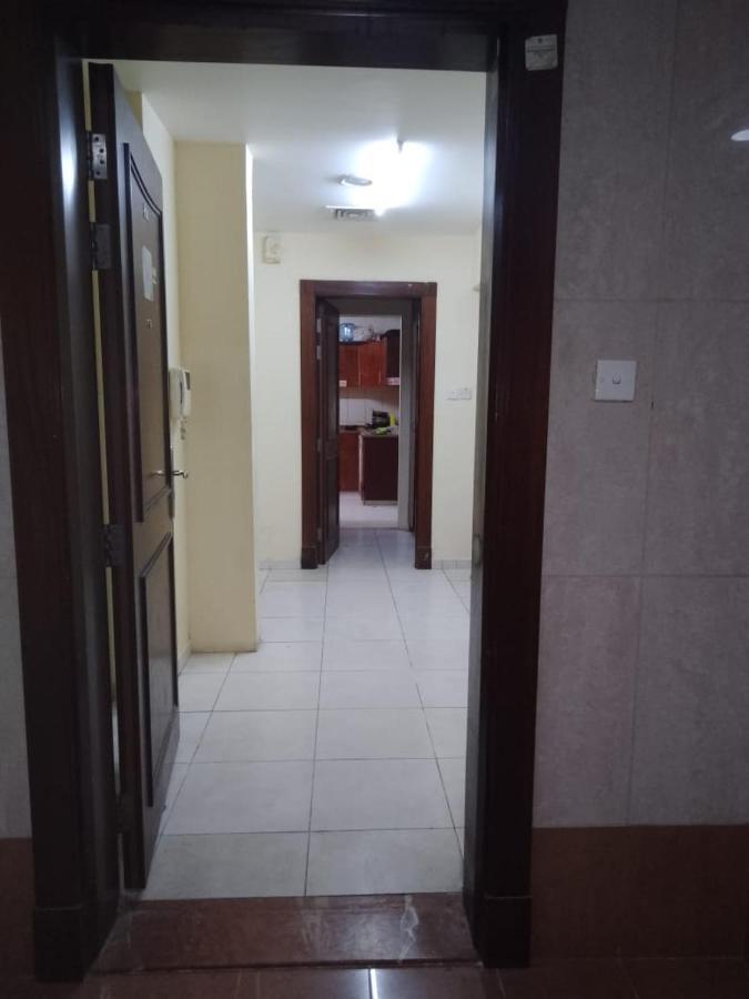 דובאי Abree Building New Hostel מראה חיצוני תמונה
